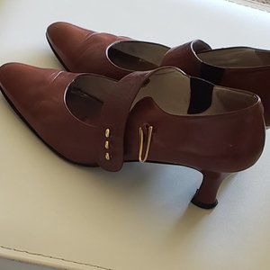 Natural Leather classic retro shoes